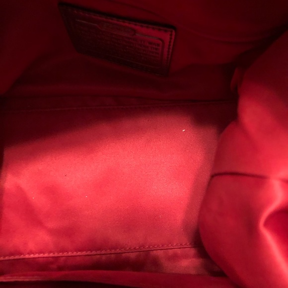 Authentic Coach Poppy purse - Picture 8 of 10